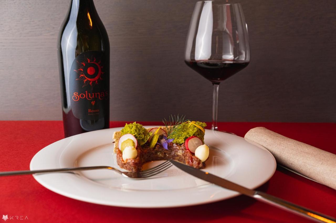 Casa Valcellina Hotel Ristorante Монтереале-Вальчеллина Экстерьер фото